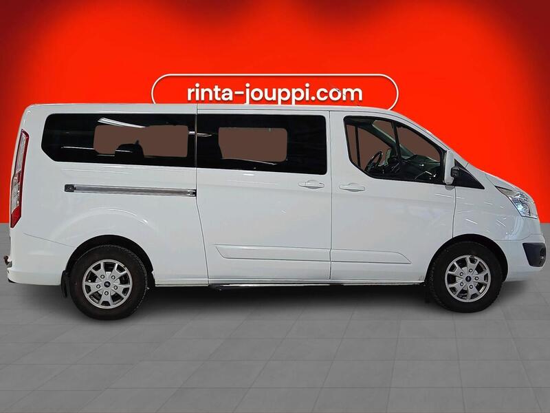 Ford Tourneo Custom vaihtoauto