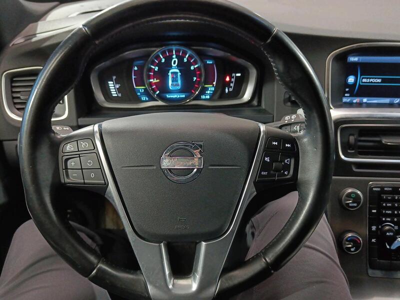 Volvo V60 vaihtoauto