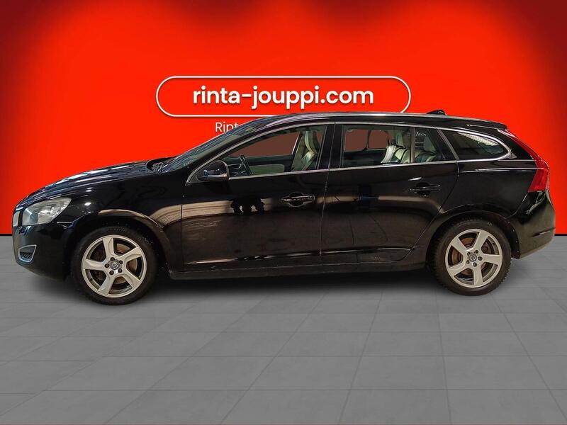 Volvo V60 vaihtoauto