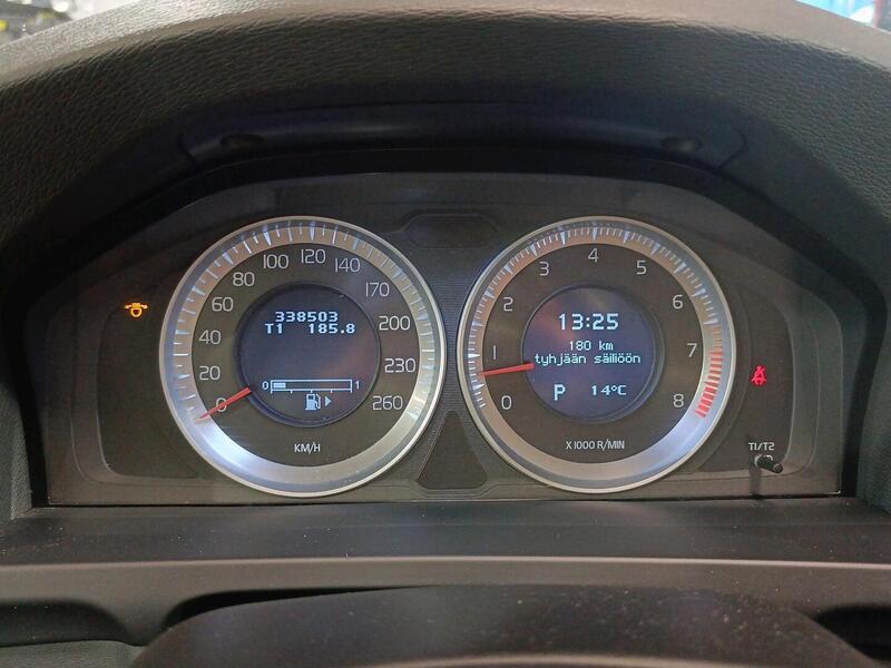 Volvo V60 vaihtoauto