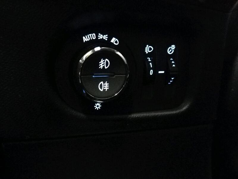 Opel Mokka-e vaihtoauto