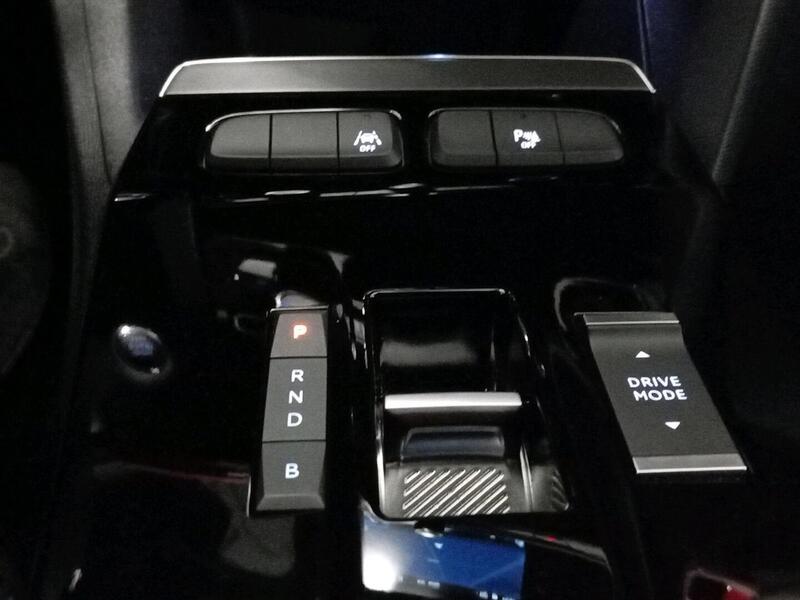 Opel Mokka-e vaihtoauto