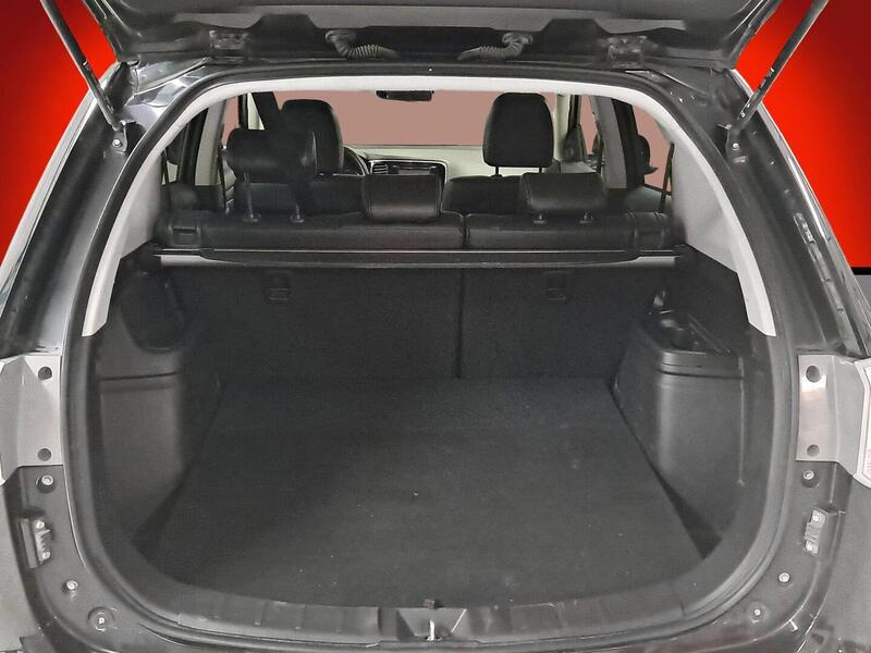 Mitsubishi Outlander vaihtoauto