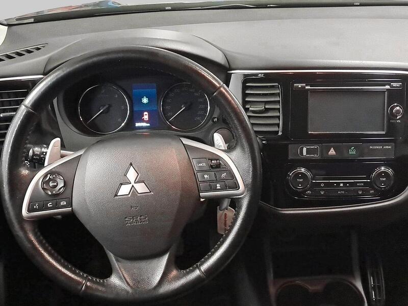Mitsubishi Outlander vaihtoauto