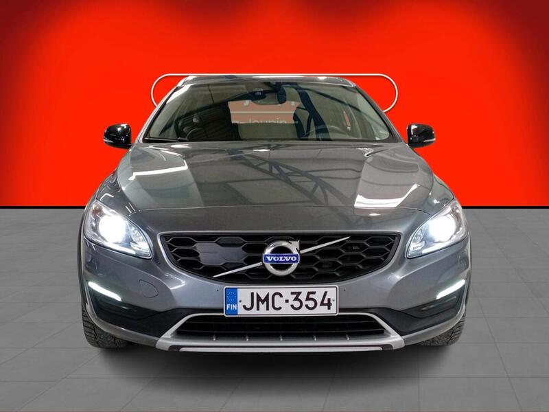 Volvo V60 Cross Country vaihtoauto