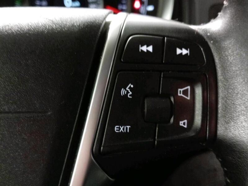 Volvo V60 Cross Country vaihtoauto