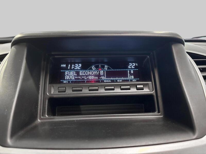 Mitsubishi L-200 vaihtoauto