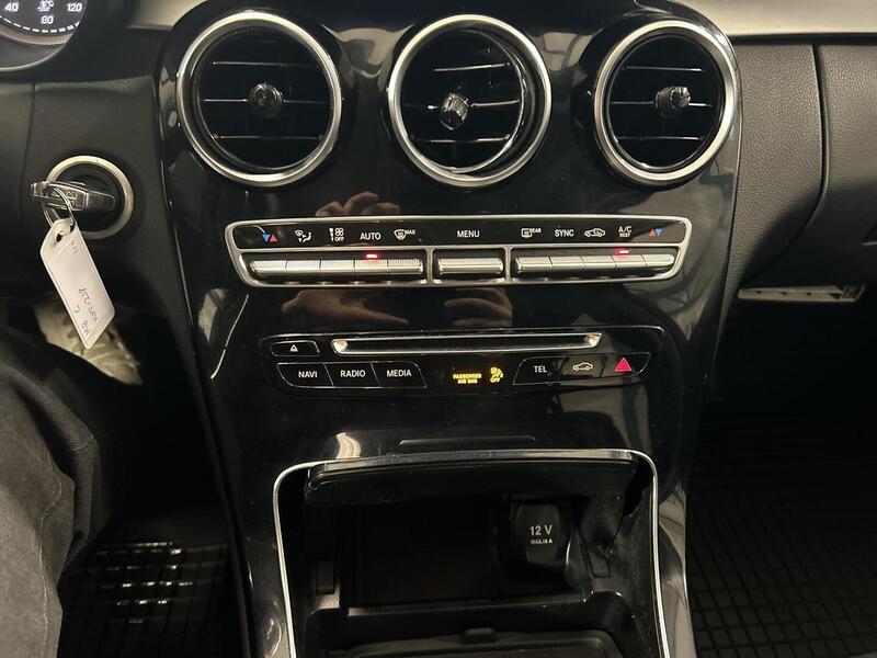 Mercedes-Benz C vaihtoauto