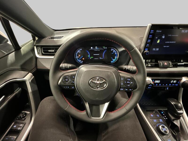 Toyota RAV4 vaihtoauto