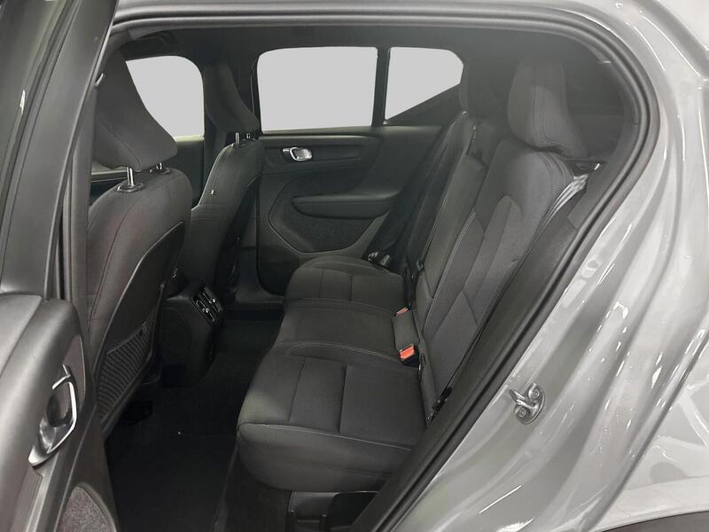 Volvo EX40 vaihtoauto