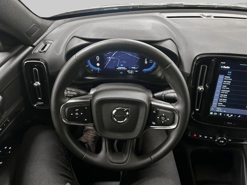 Volvo EX40 vaihtoauto