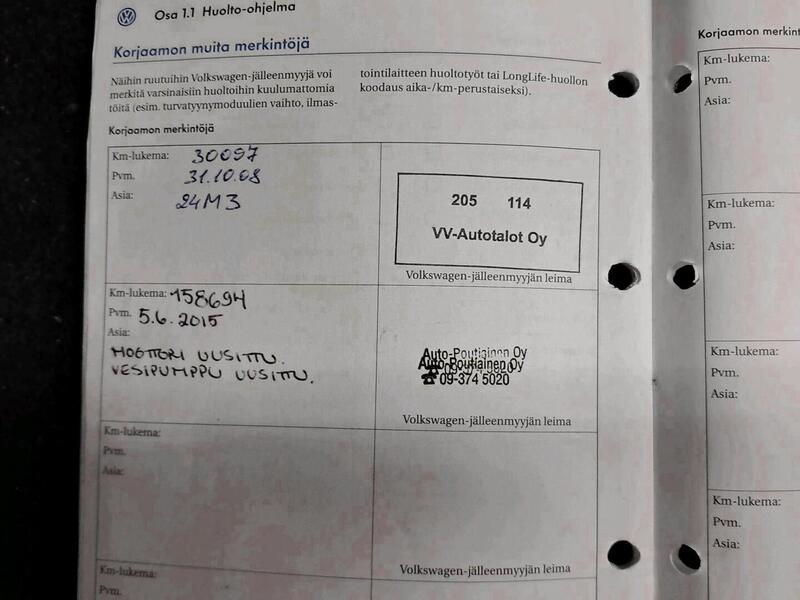 Volkswagen Touran vaihtoauto