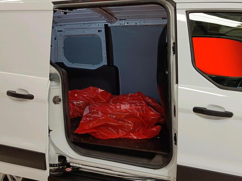 Ford Transit Connect vaihtoauto