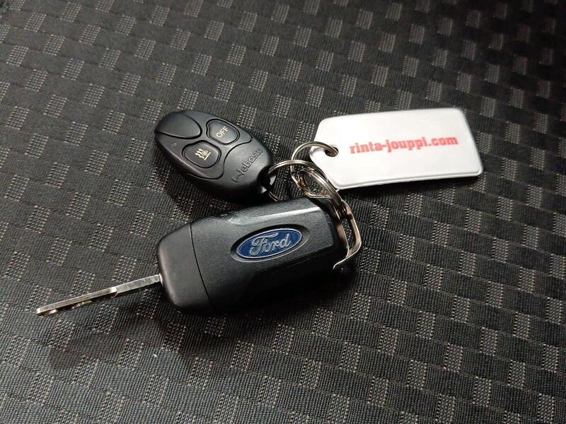 Ford Transit Connect vaihtoauto