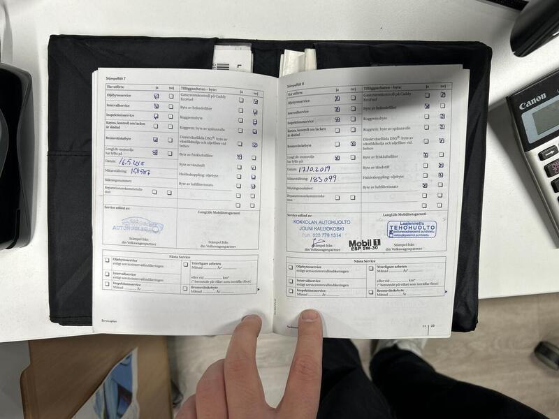 Volkswagen Caddy Maxi vaihtoauto