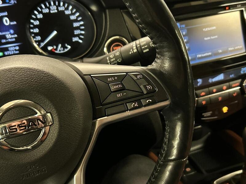 Nissan X-Trail vaihtoauto