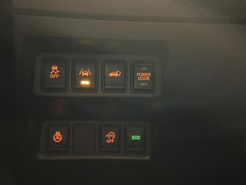 Nissan X-Trail vaihtoauto