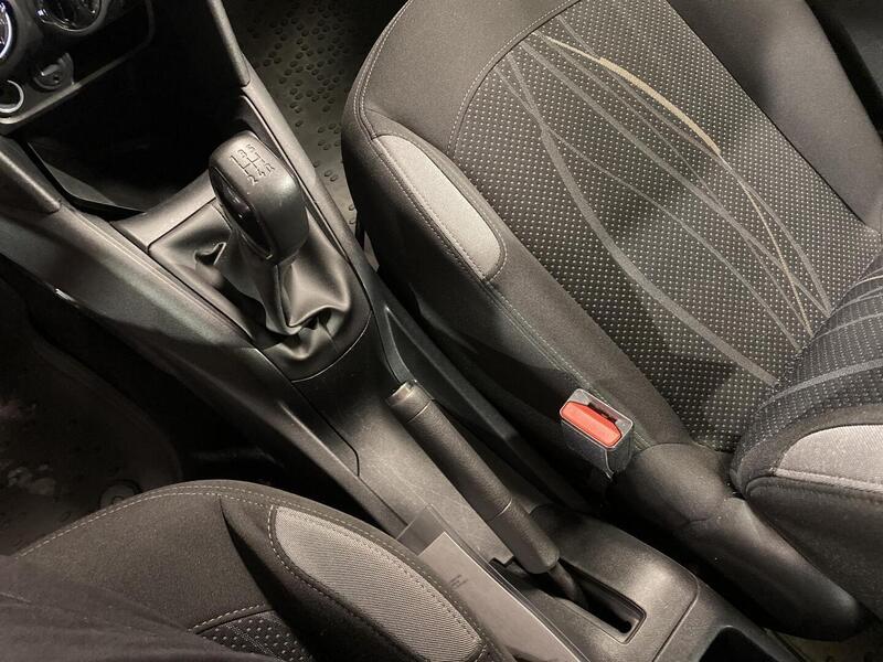 Peugeot 208 vaihtoauto