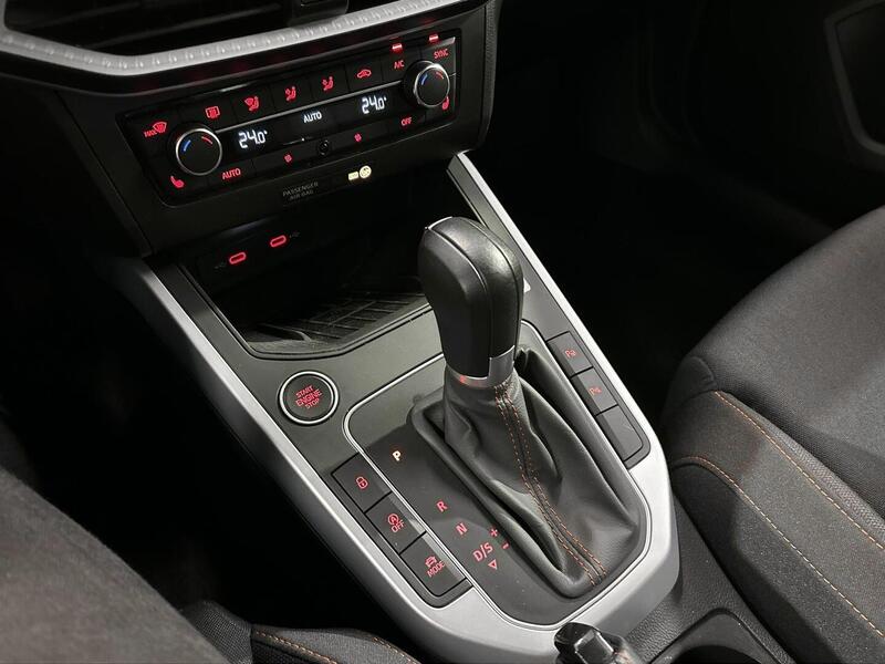 SEAT Arona vaihtoauto