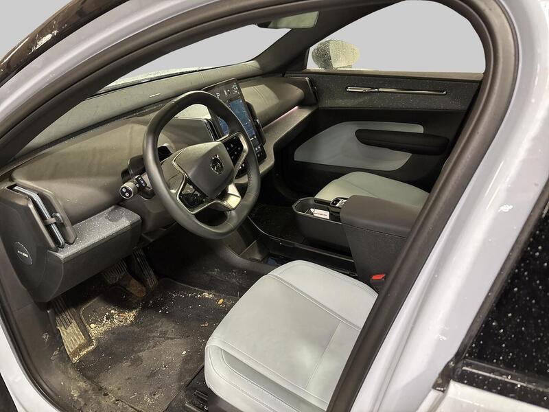 Volvo EX30 vaihtoauto