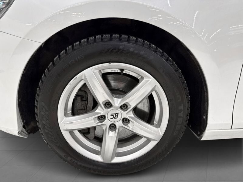 Volvo V40 vaihtoauto