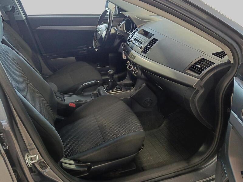 Mitsubishi Lancer vaihtoauto