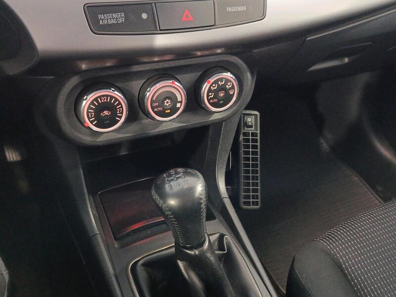 Mitsubishi Lancer vaihtoauto