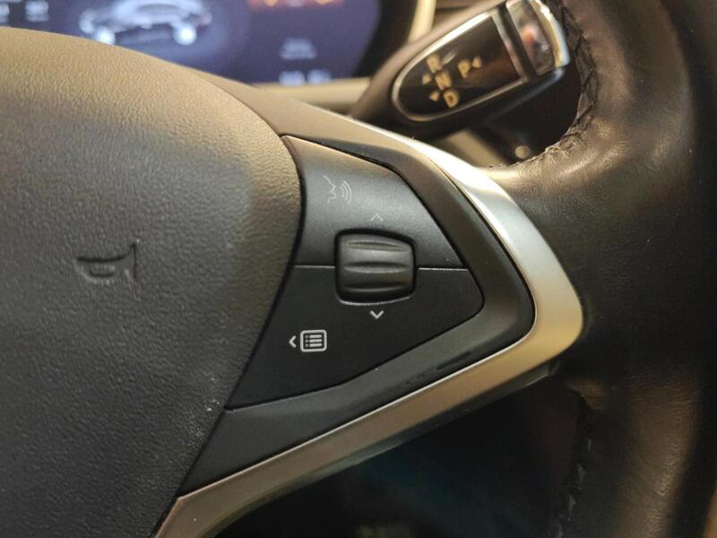 Tesla Model S vaihtoauto