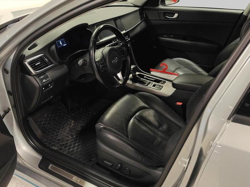 Kia Optima vaihtoauto