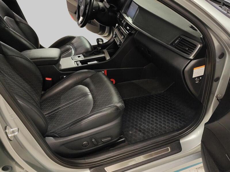 Kia Optima vaihtoauto