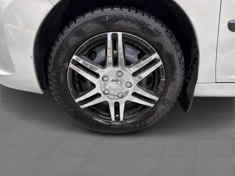 Peugeot 207 vaihtoauto