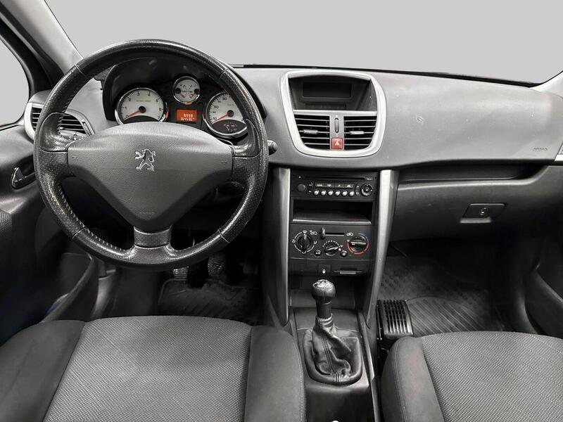 Peugeot 207 vaihtoauto