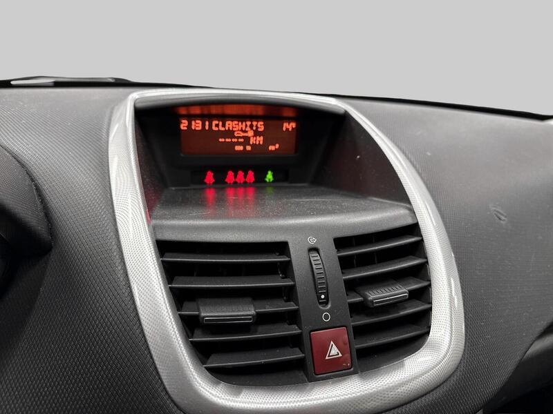 Peugeot 207 vaihtoauto