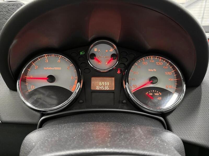 Peugeot 207 vaihtoauto