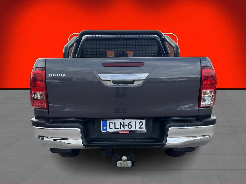 Toyota Hilux vaihtoauto