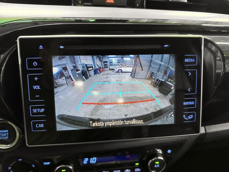 Toyota Hilux vaihtoauto