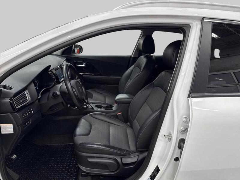 Kia Niro plug-in vaihtoauto