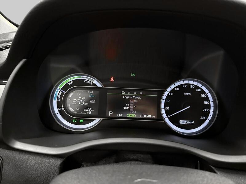 Kia Niro plug-in vaihtoauto