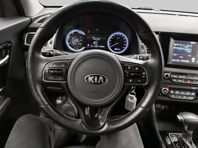 Kia Niro plug-in vaihtoauto