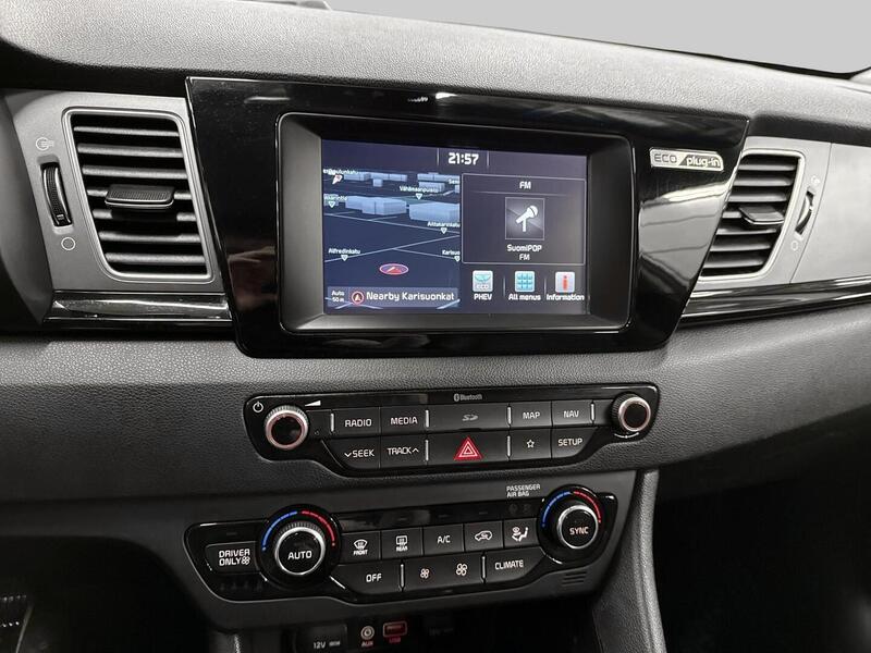 Kia Niro plug-in vaihtoauto