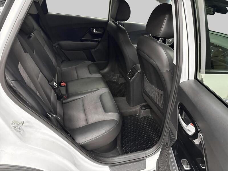 Kia Niro plug-in vaihtoauto