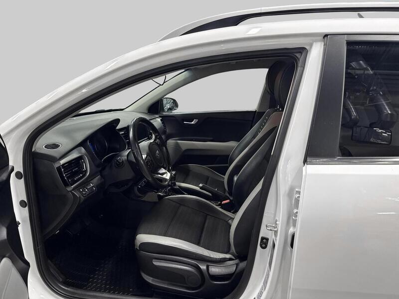 Kia Stonic vaihtoauto