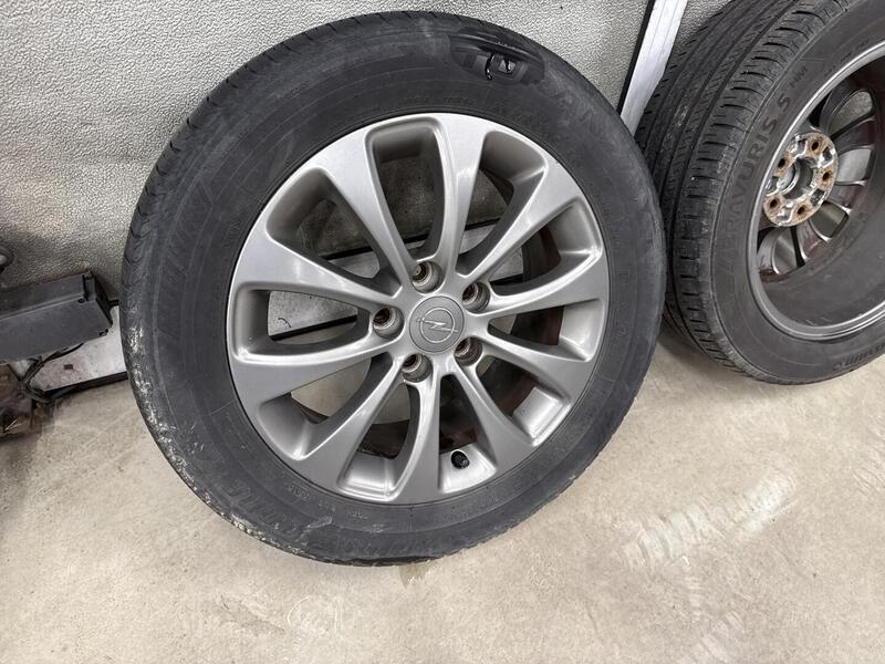 Opel Astra vaihtoauto