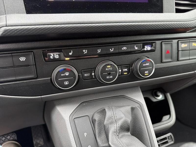 Volkswagen Caravelle vaihtoauto