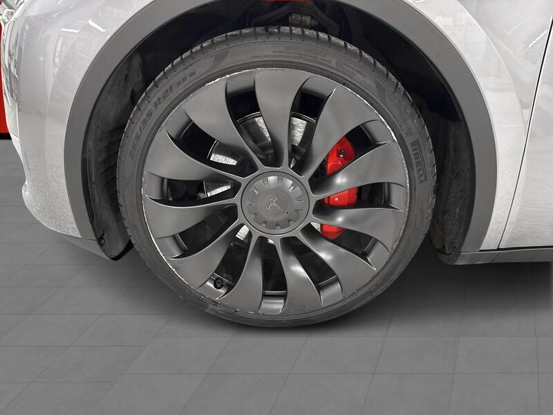 Tesla Model Y vaihtoauto