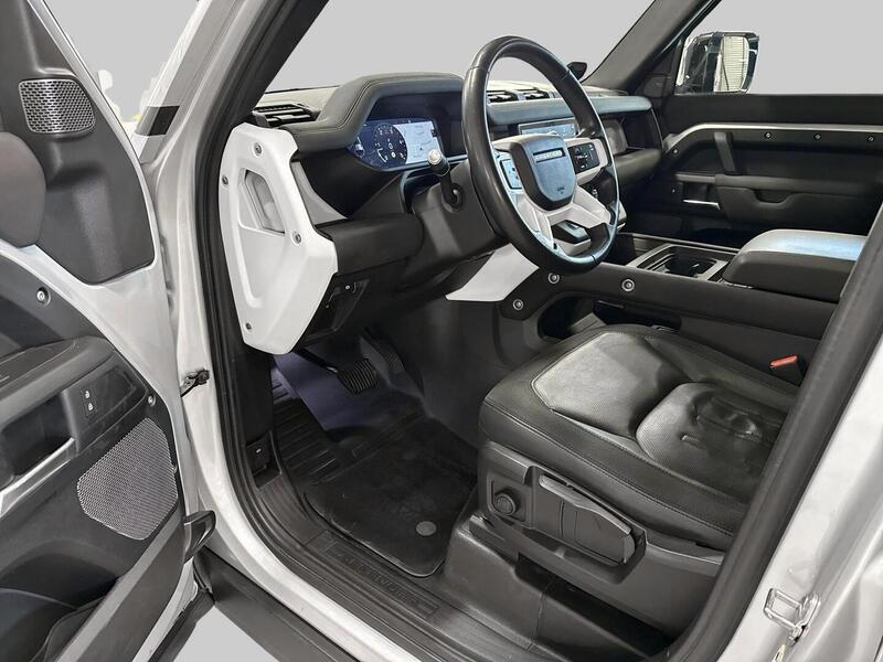 Land Rover Defender vaihtoauto