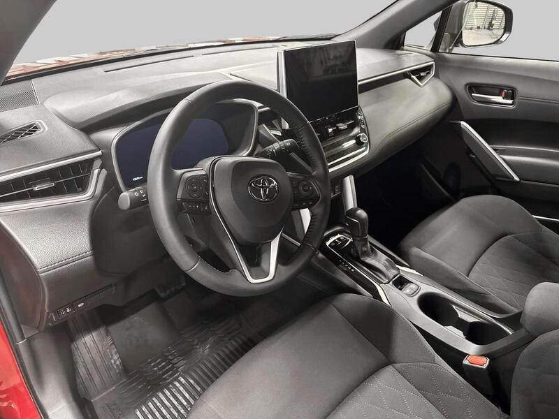 Toyota Corolla Cross vaihtoauto