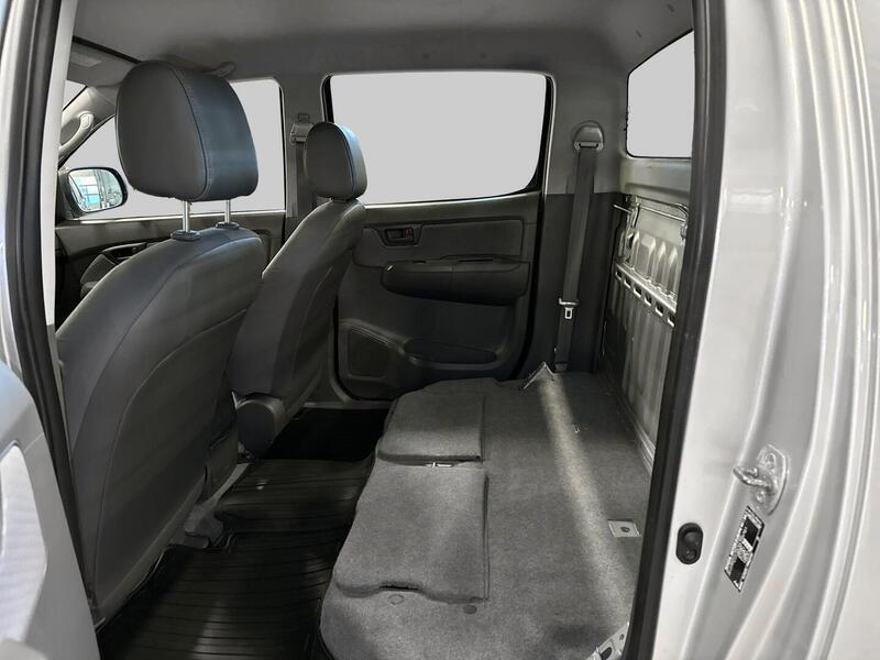 Toyota Hilux vaihtoauto