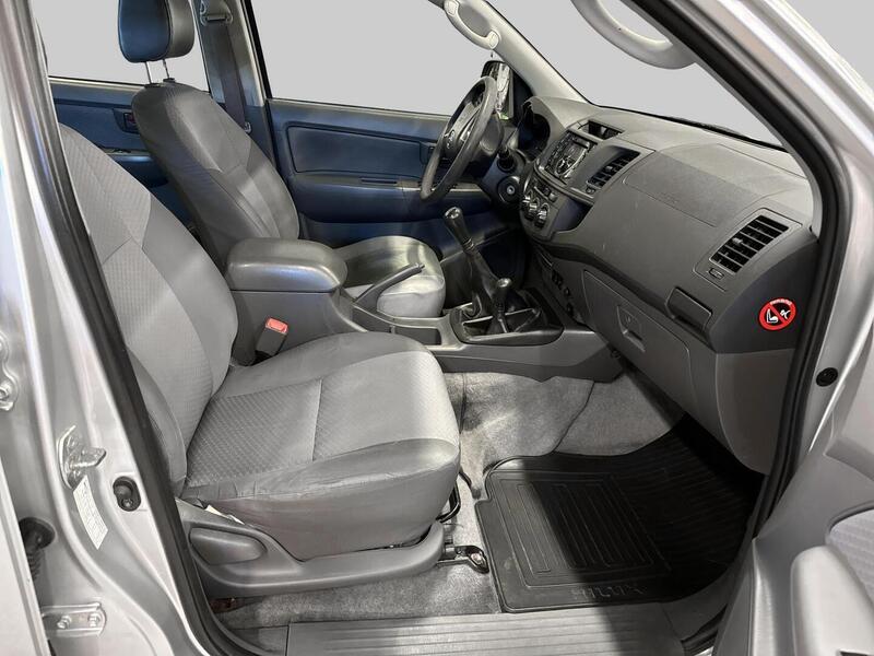 Toyota Hilux vaihtoauto