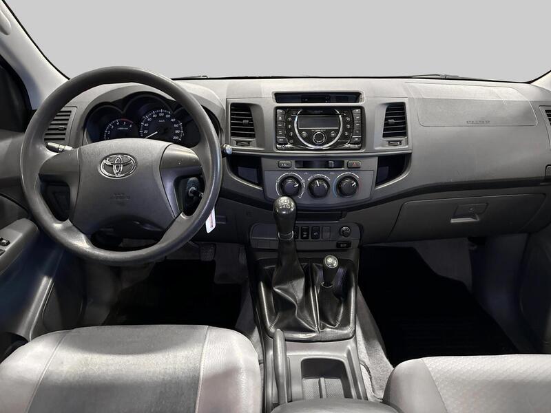 Toyota Hilux vaihtoauto